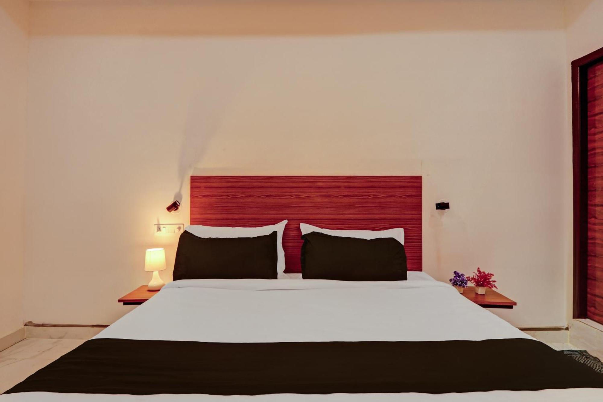 Hotel O Outer Inn ハイデラバード エクステリア 写真